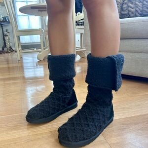 Black knit sweater tall UGG boots